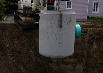 Service d’entrepreneur en raccordement et branchement égout et entrée eau à Mirabel, Saint-Eustache, Laval et sur la Rive-Nord de Montréal / Excavation Mirabel