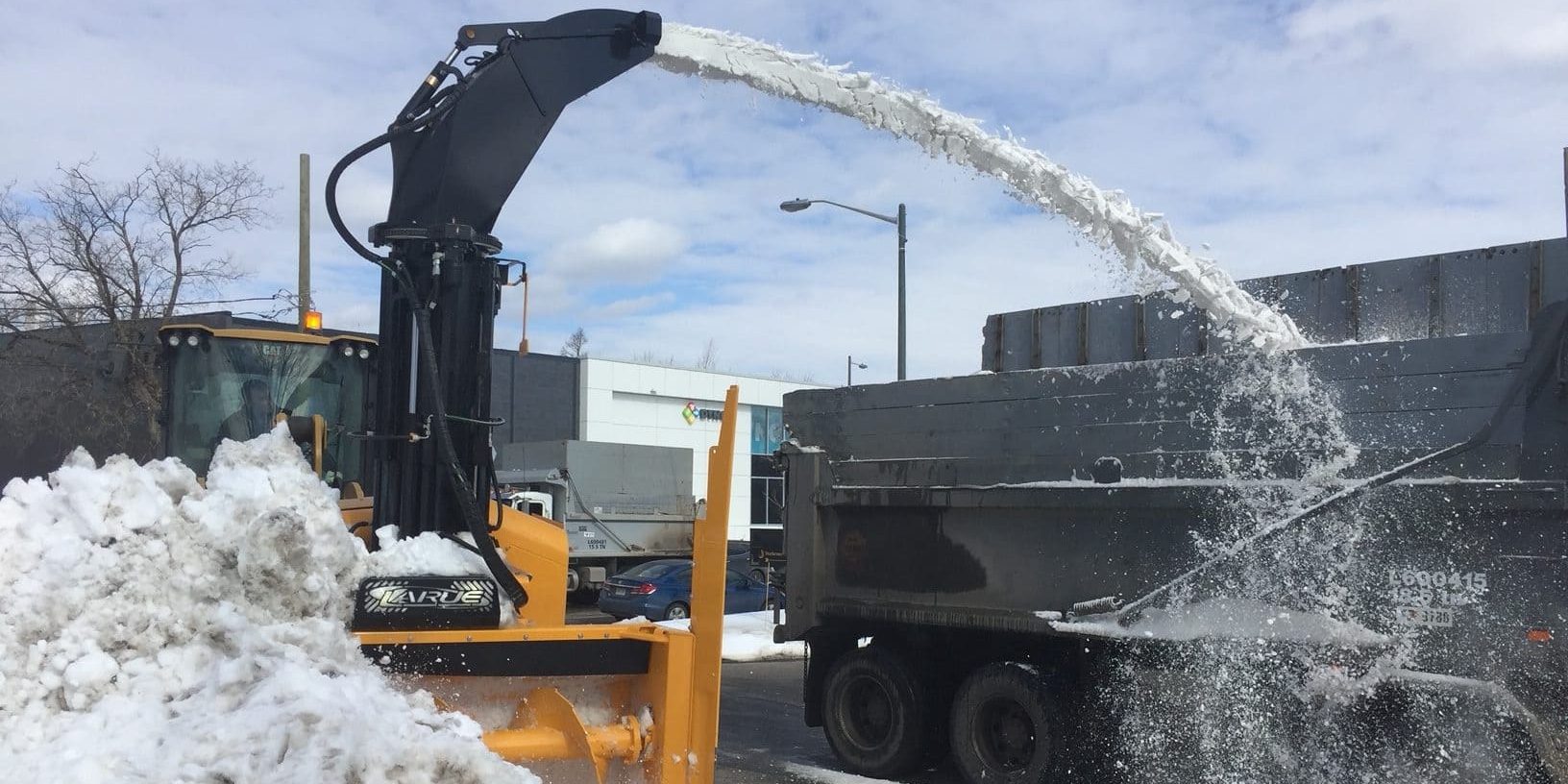 Service de déneigement residentiel et commercial à Mirabel, Laurentides, Lanaudière, Rive-Nord, Rive-Sud, Laval, Montréal / Excavation Mirabel 